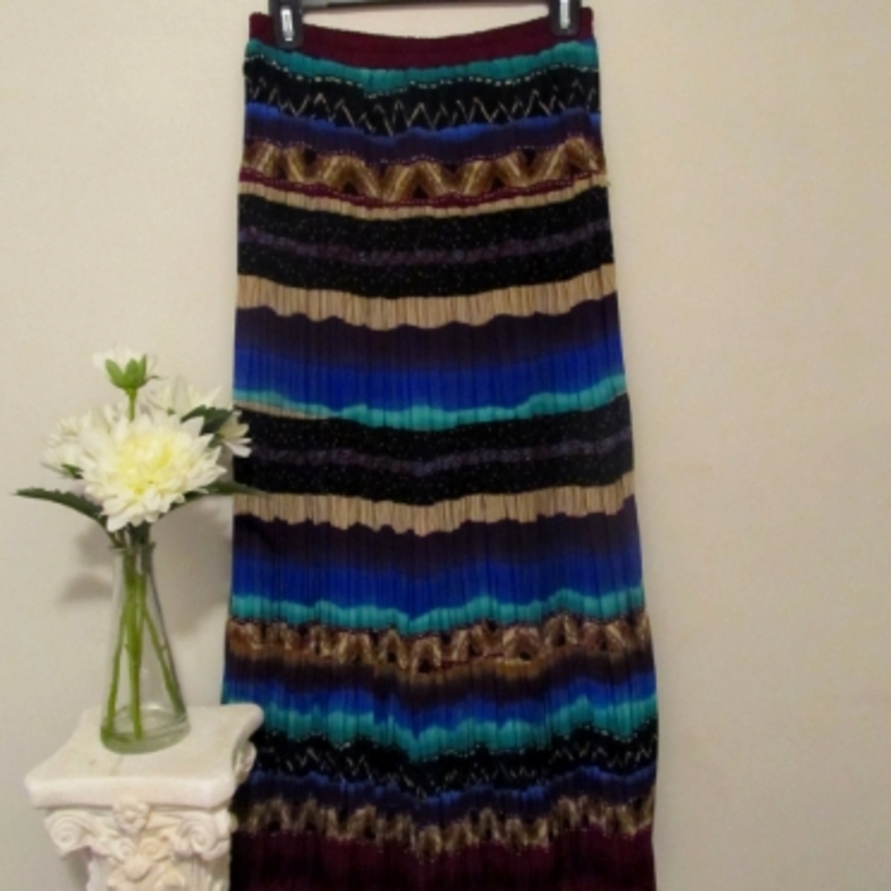 Saddle Ridge Skirt L Pleated